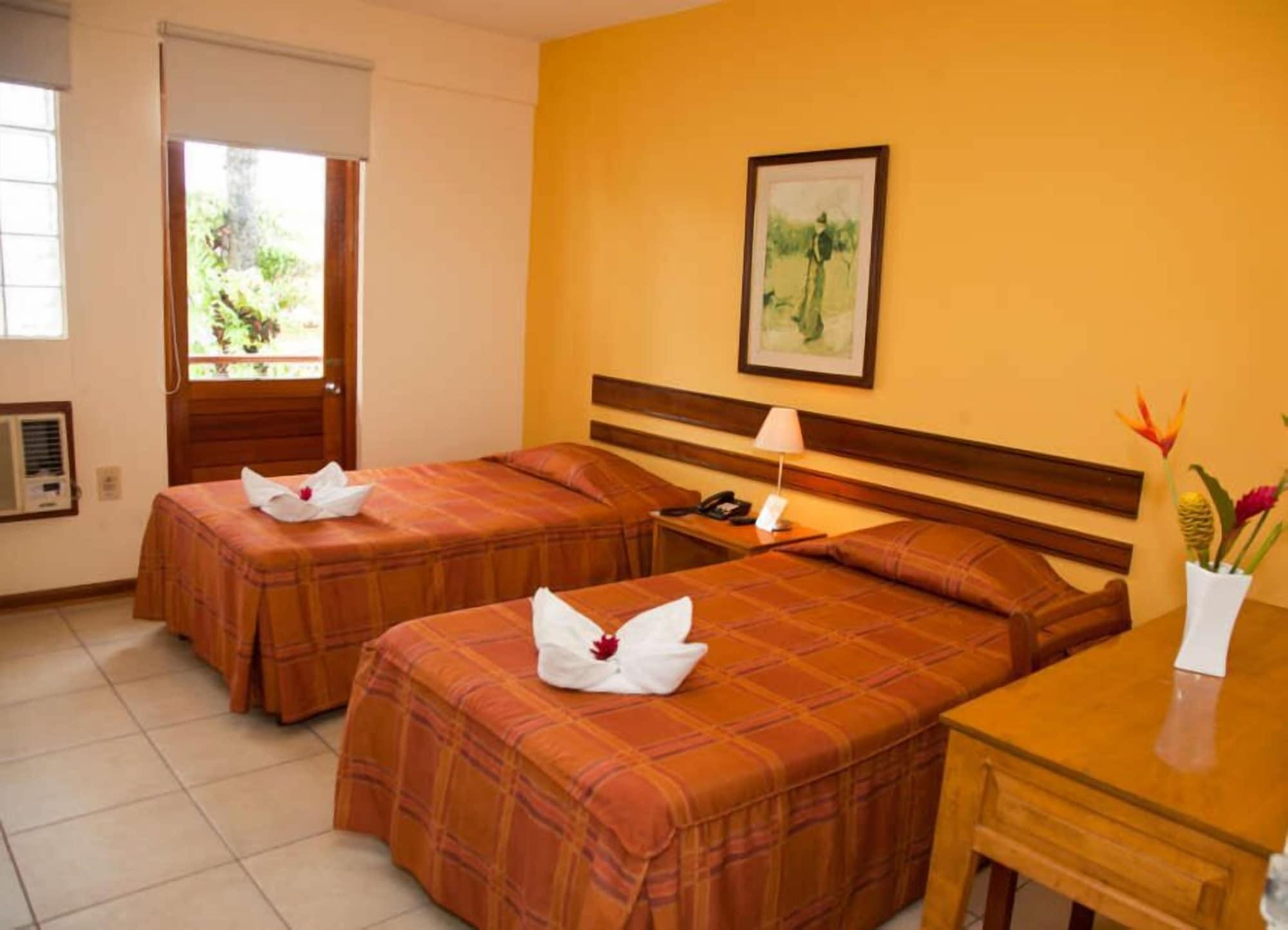Hotel Acosta إكيتوس المظهر الخارجي الصورة