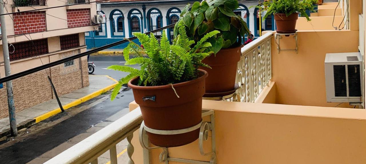 Hotel Acosta إكيتوس المظهر الخارجي الصورة